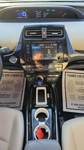 2016 Toyota Prius 4th Gen - Image 18 of 21