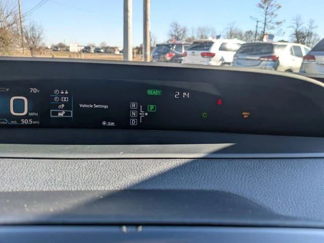 2016 Toyota Prius 4th Gen - Image 16 of 20
