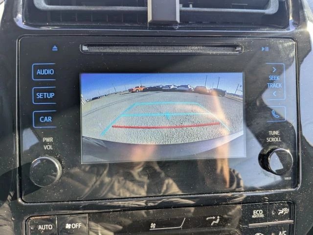 2016 Toyota Prius 4th Gen - Image 12 of 20