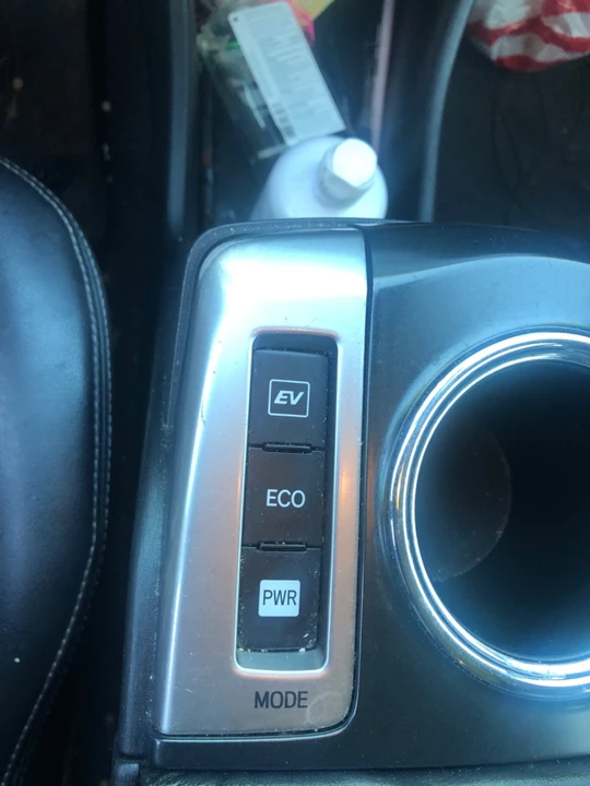 2016 Toyota Prius 4th Gen - Image 20 of 20