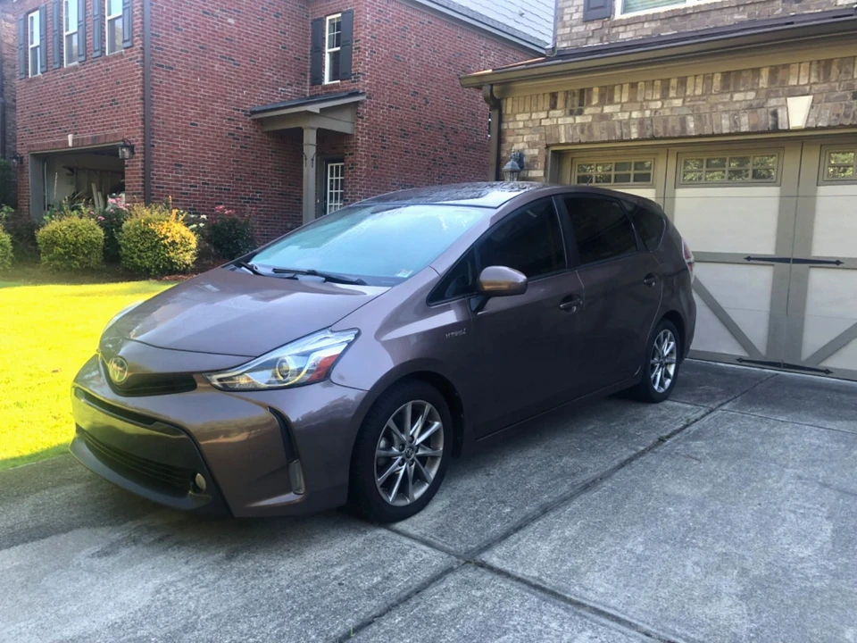 2016 Toyota Prius 4th Gen - Image 3 of 20