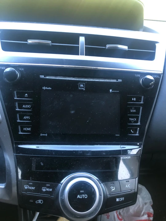 2016 Toyota Prius 4th Gen - Image 15 of 20