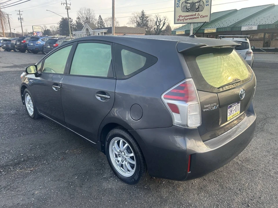 2016 Toyota Prius 4th Gen - Image 7 of 21