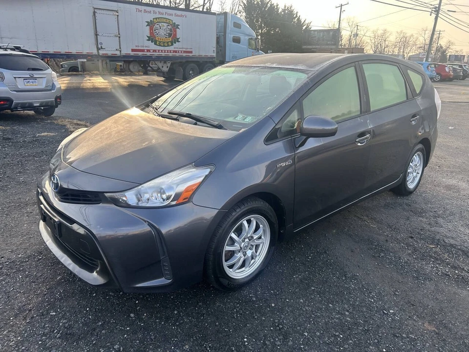 2016 Toyota Prius 4th Gen - Image 4 of 21