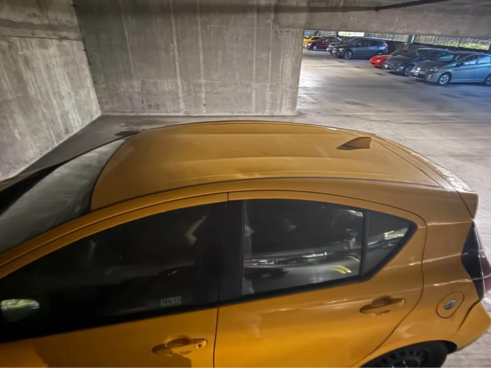 2016 Toyota Prius - Image 5 of 5