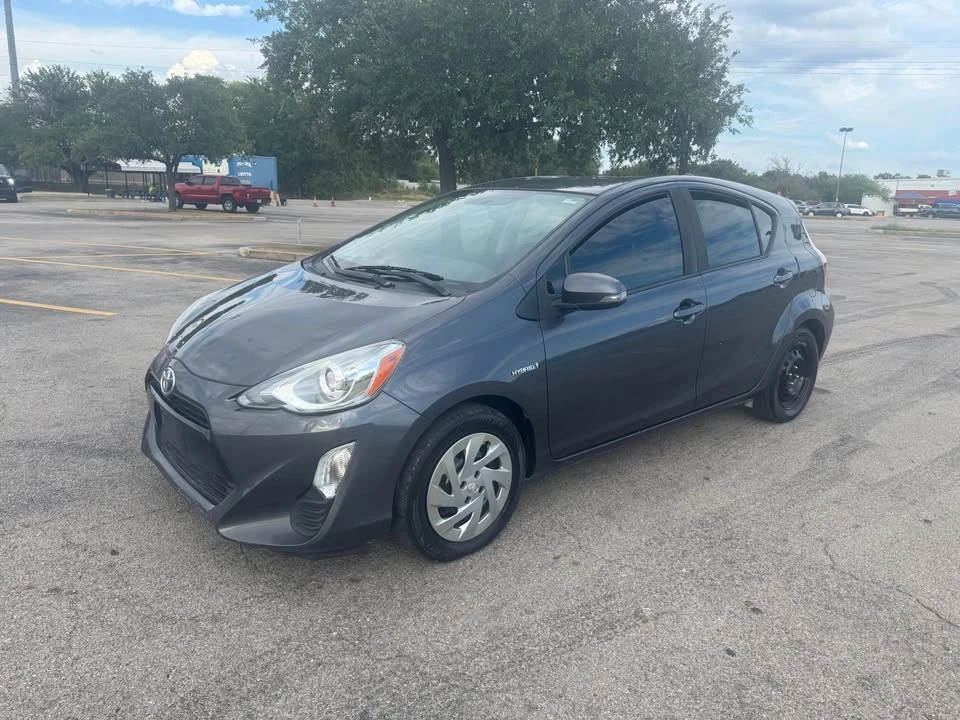2016 Toyota Prius - Image 2 of 7