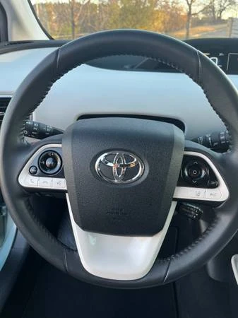 2016 Toyota Prius 4th Gen - Image 11 of 18