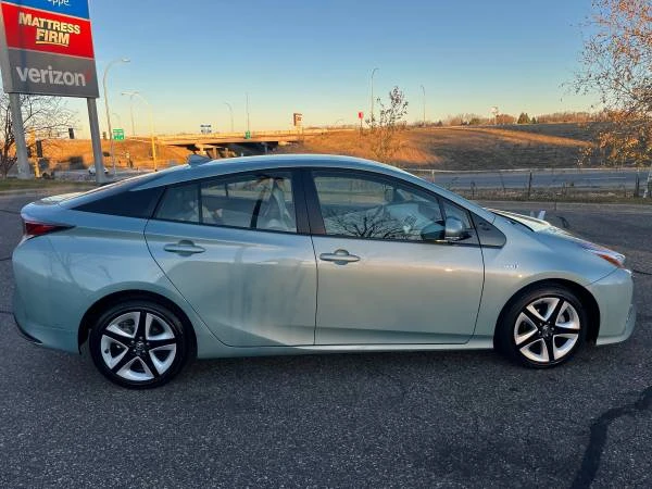 2016 Toyota Prius 4th Gen - Image 5 of 18