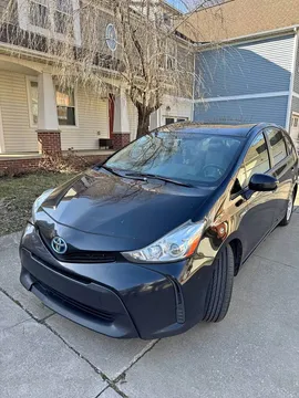 2016 Toyota Prius v Two Wagon 4D