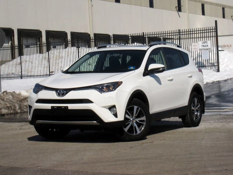 2016 Toyota RAV4 4th Gen - Image 3 of 12