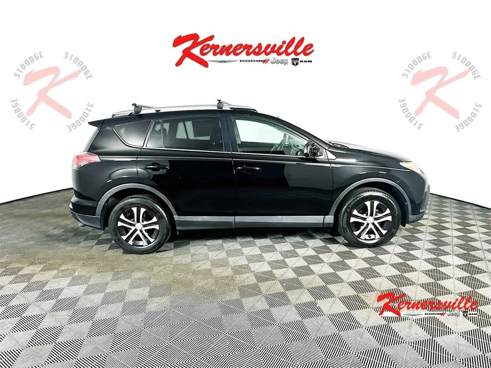 2016 Toyota RAV4 4th Gen - Image 8 of 12
