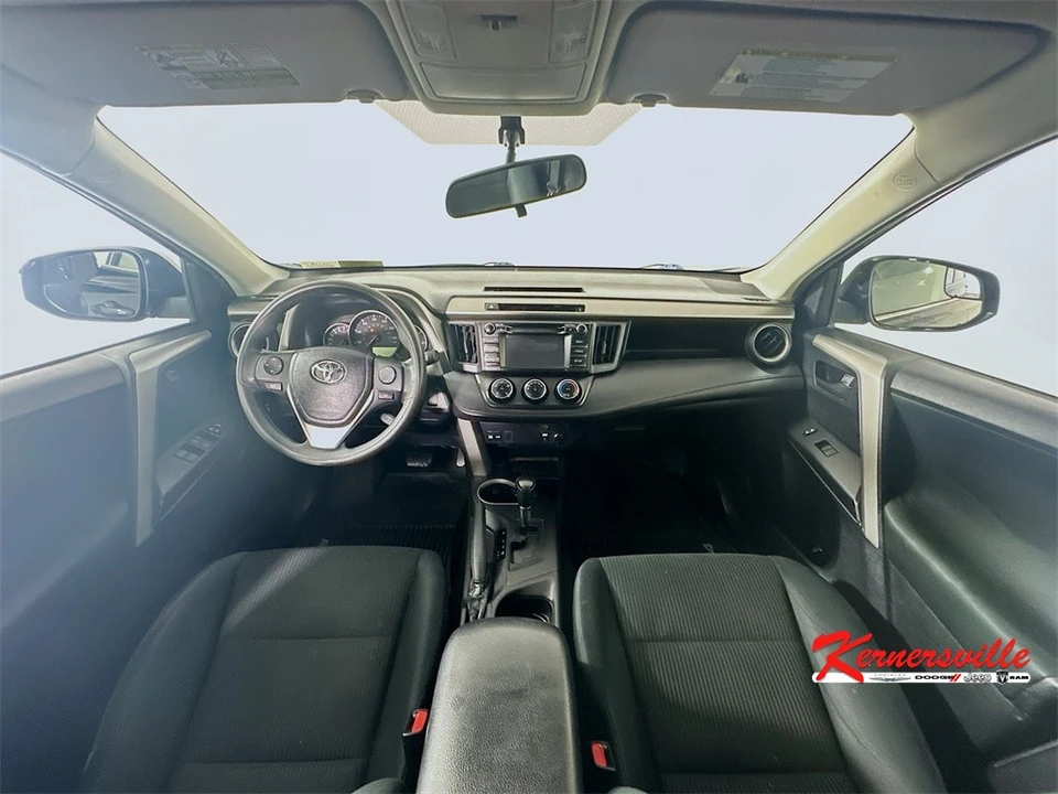 2016 Toyota RAV4 4th Gen - Image 10 of 12