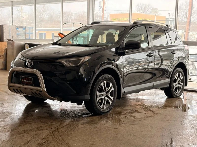 2016 Toyota RAV4 4th Gen - Image 3 of 12