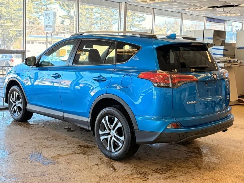 2016 Toyota RAV4 4th Gen - Image 9 of 12