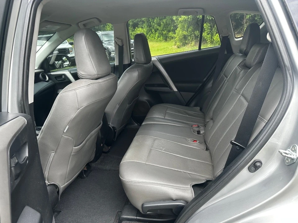 2016 Toyota RAV4 4th Gen - Image 25 of 31