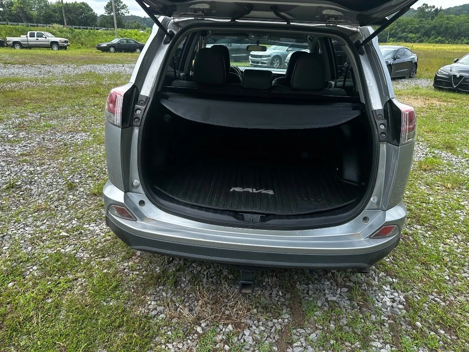 2016 Toyota RAV4 4th Gen - Image 26 of 31