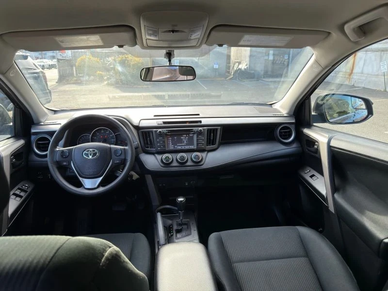2016 Toyota RAV4 4th Gen - Image 9 of 12