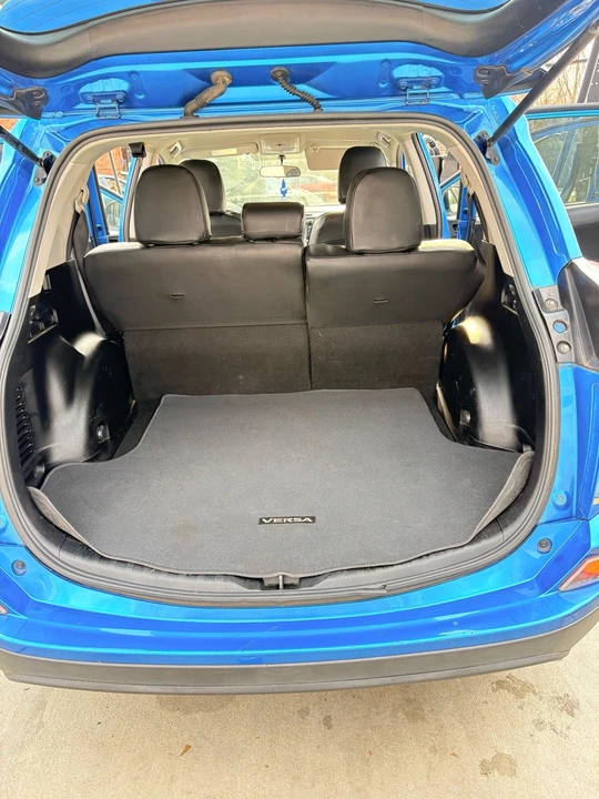 2016 Toyota RAV4 4th Gen - Image 14 of 20