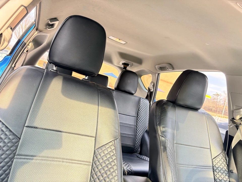 2016 Toyota RAV4 4th Gen - Image 10 of 20