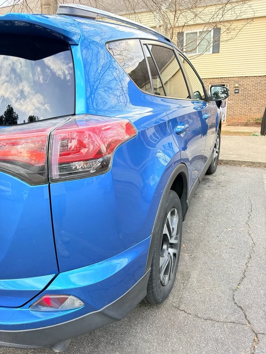 2016 Toyota RAV4 4th Gen - Image 9 of 20