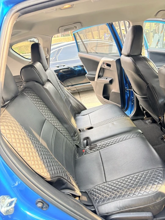 2016 Toyota RAV4 4th Gen - Image 13 of 20