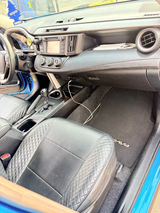 2016 Toyota RAV4 4th Gen - Image 11 of 20