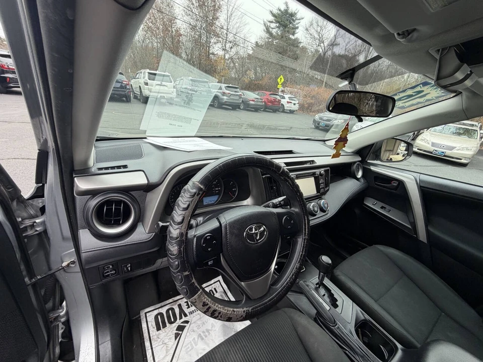 2016 Toyota RAV4 4th Gen - Image 12 of 21
