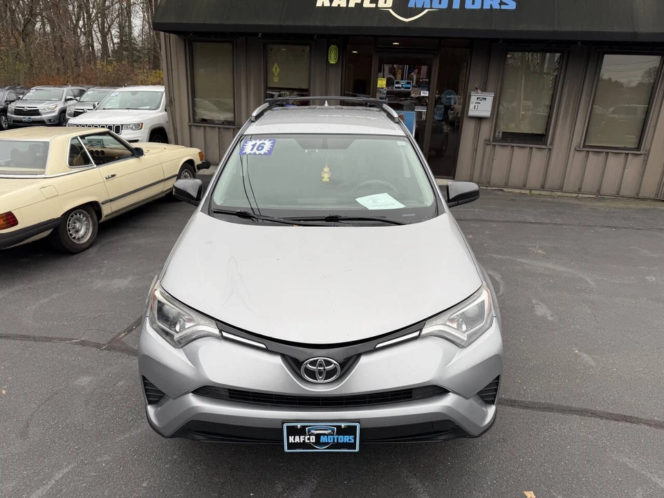 2016 Toyota RAV4 4th Gen - Image 6 of 21