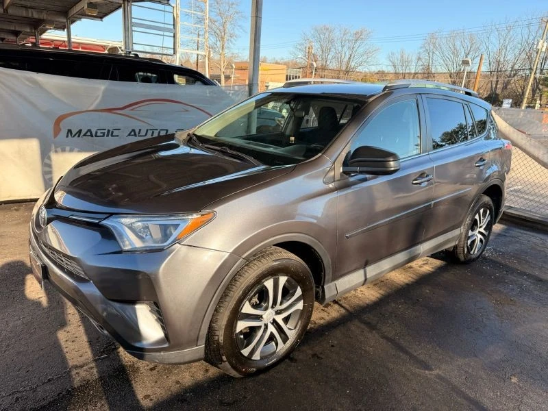 2016 Toyota RAV4 4th Gen - Image 8 of 12