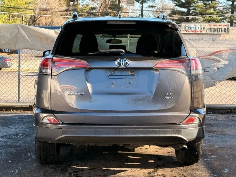 2016 Toyota RAV4 4th Gen - Image 10 of 12