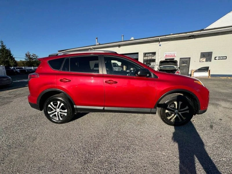2016 Toyota RAV4 4th Gen - Image 10 of 12