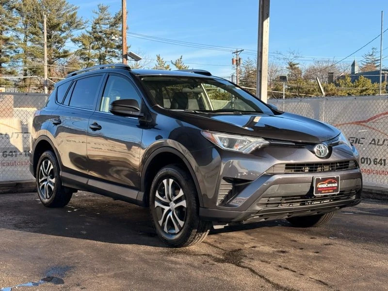 2016 Toyota RAV4 4th Gen - Image 6 of 12