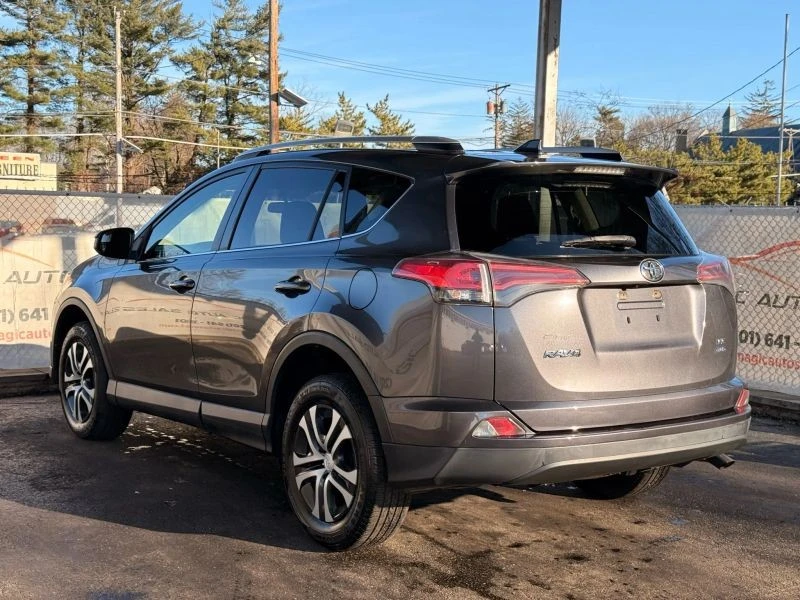 2016 Toyota RAV4 4th Gen - Image 11 of 12