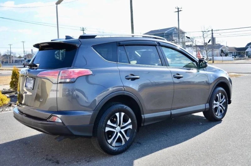 2016 Toyota RAV4 4th Gen - Image 11 of 12