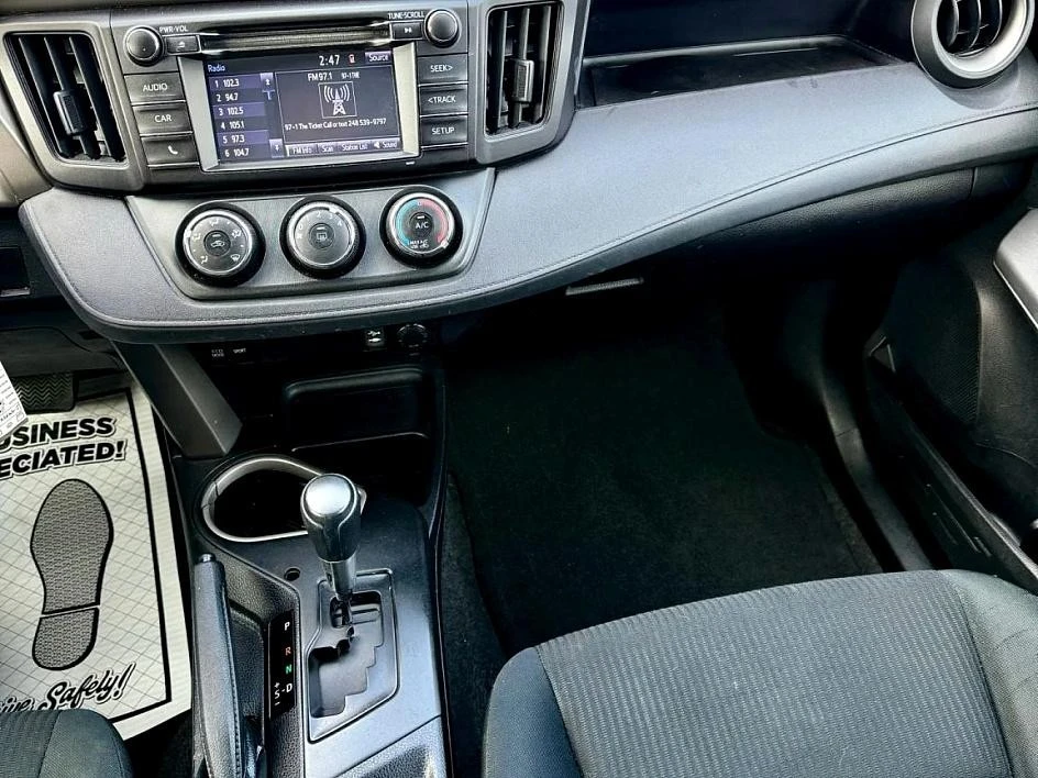2016 Toyota RAV4 4th Gen - Image 12 of 20