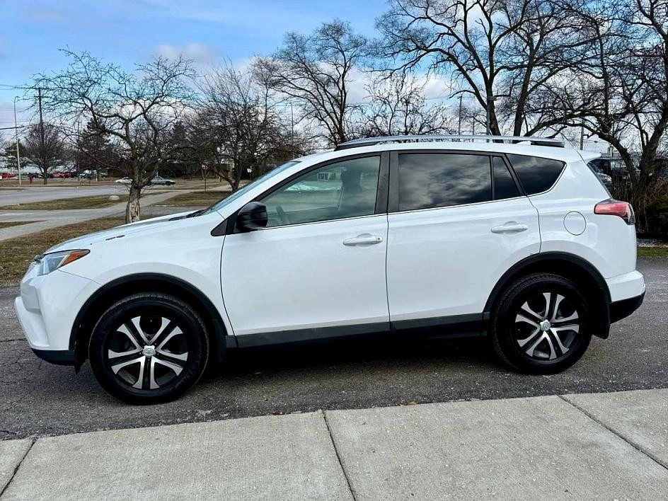 2016 Toyota RAV4 4th Gen - Image 4 of 20