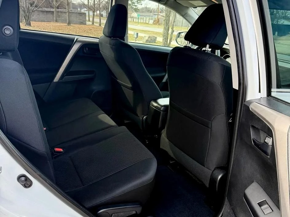 2016 Toyota RAV4 4th Gen - Image 20 of 20