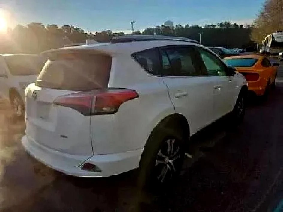 2016 Toyota RAV4 4th Gen - Image 12 of 21