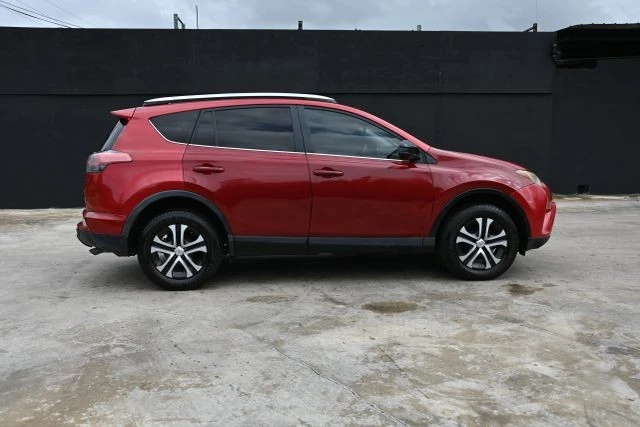 2016 Toyota RAV4 4th Gen - Image 7 of 17