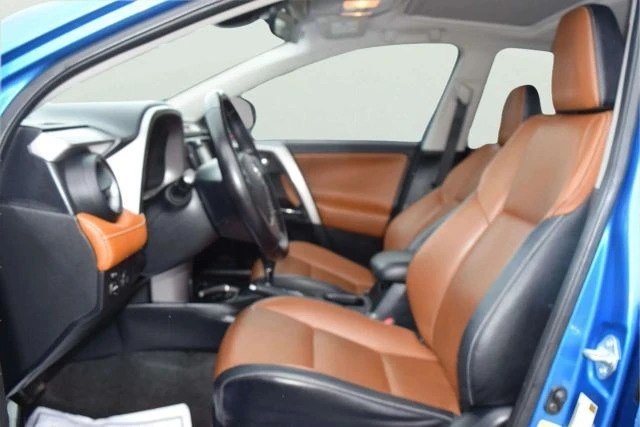 2016 Toyota RAV4 4th Gen - Image 15 of 21