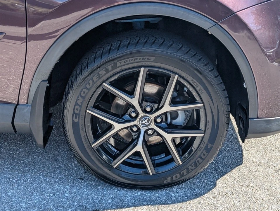 2016 Toyota RAV4 4th Gen - Image 9 of 12