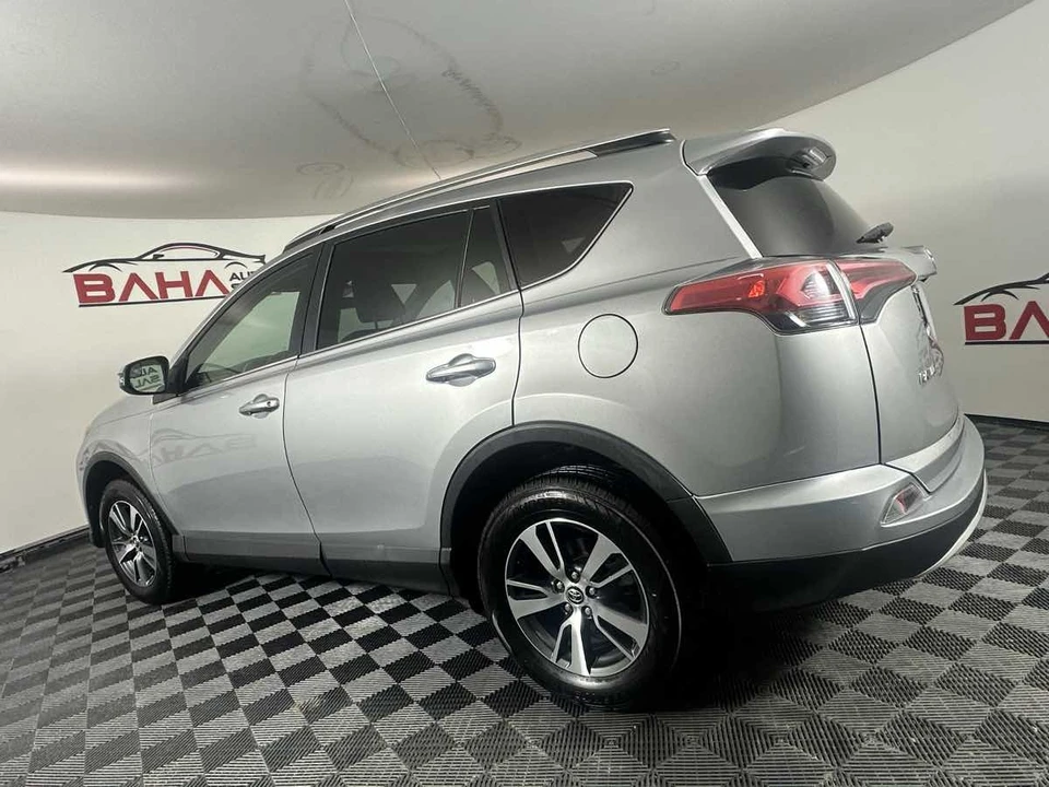 2016 Toyota RAV4 4th Gen - Image 6 of 21