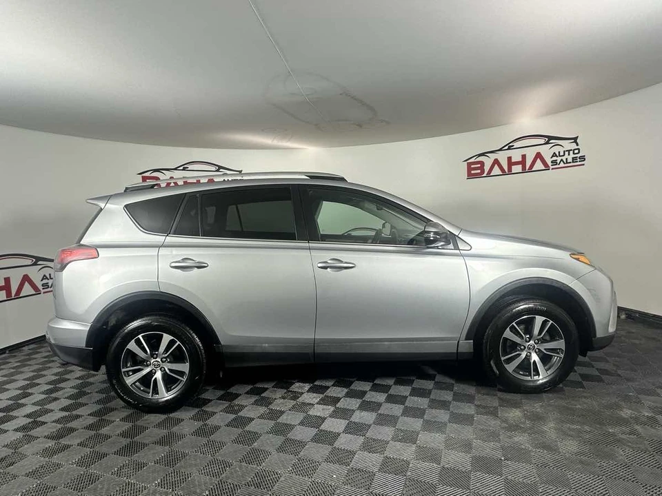 2016 Toyota RAV4 4th Gen - Image 10 of 21