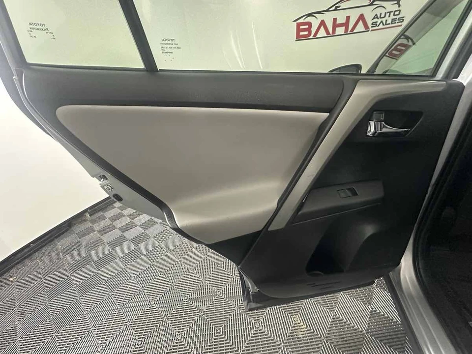 2016 Toyota RAV4 4th Gen - Image 17 of 21