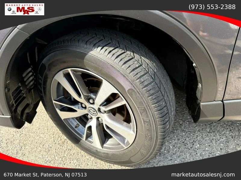 2016 Toyota RAV4 4th Gen - Image 7 of 12