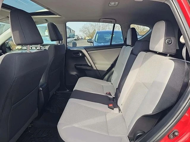 2016 Toyota RAV4 4th Gen - Image 6 of 6