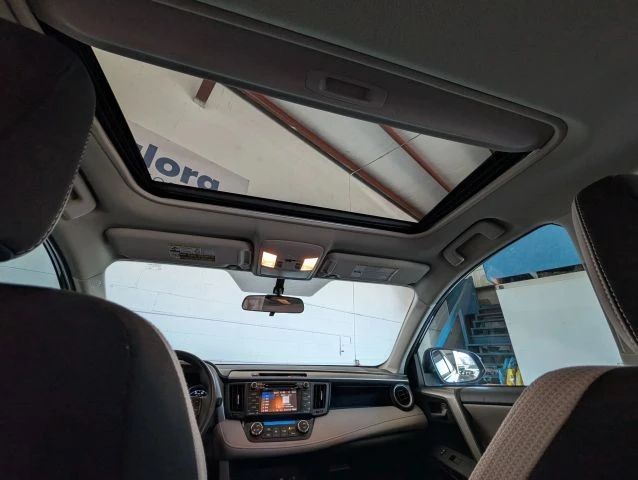 2016 Toyota RAV4 4th Gen - Image 8 of 21