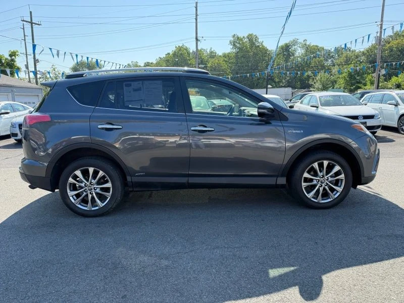 2016 Toyota RAV4 4th Gen - Image 5 of 12