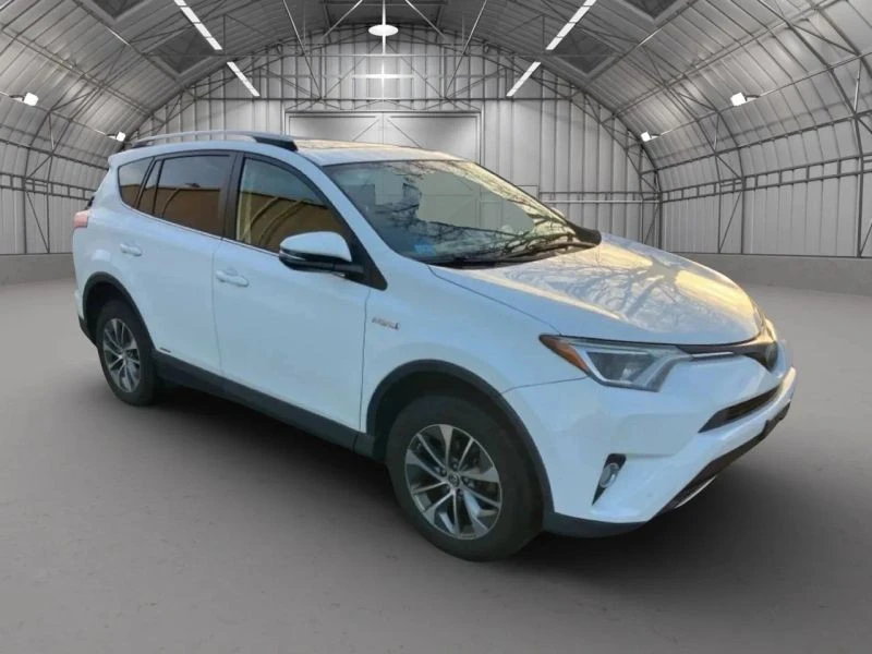 2016 Toyota RAV4 4th Gen - Image 3 of 9