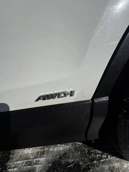2016 Toyota RAV4 4th Gen - Image 3 of 12